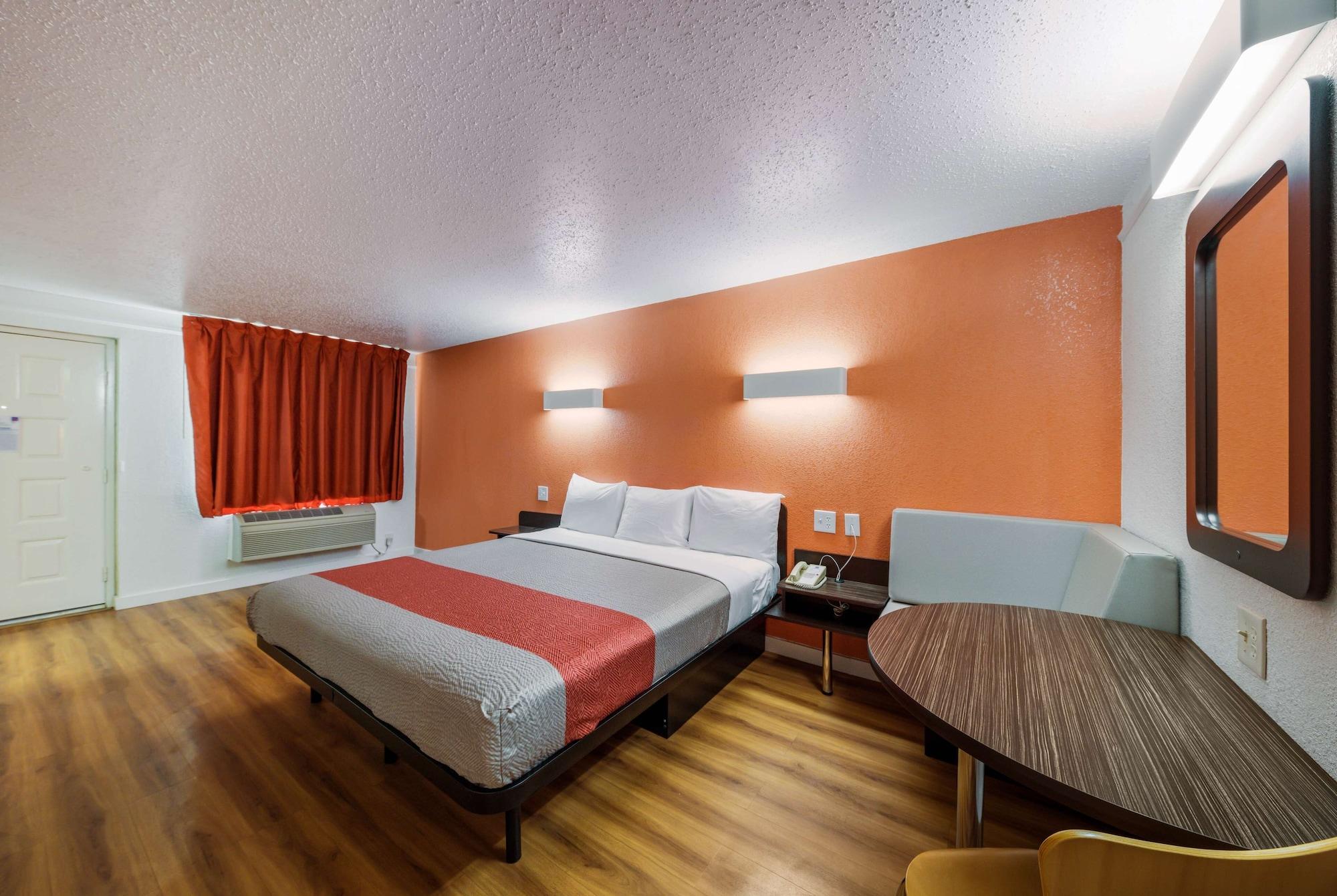 Motel 6-Dallas, TX - Farmers Branch Esterno foto