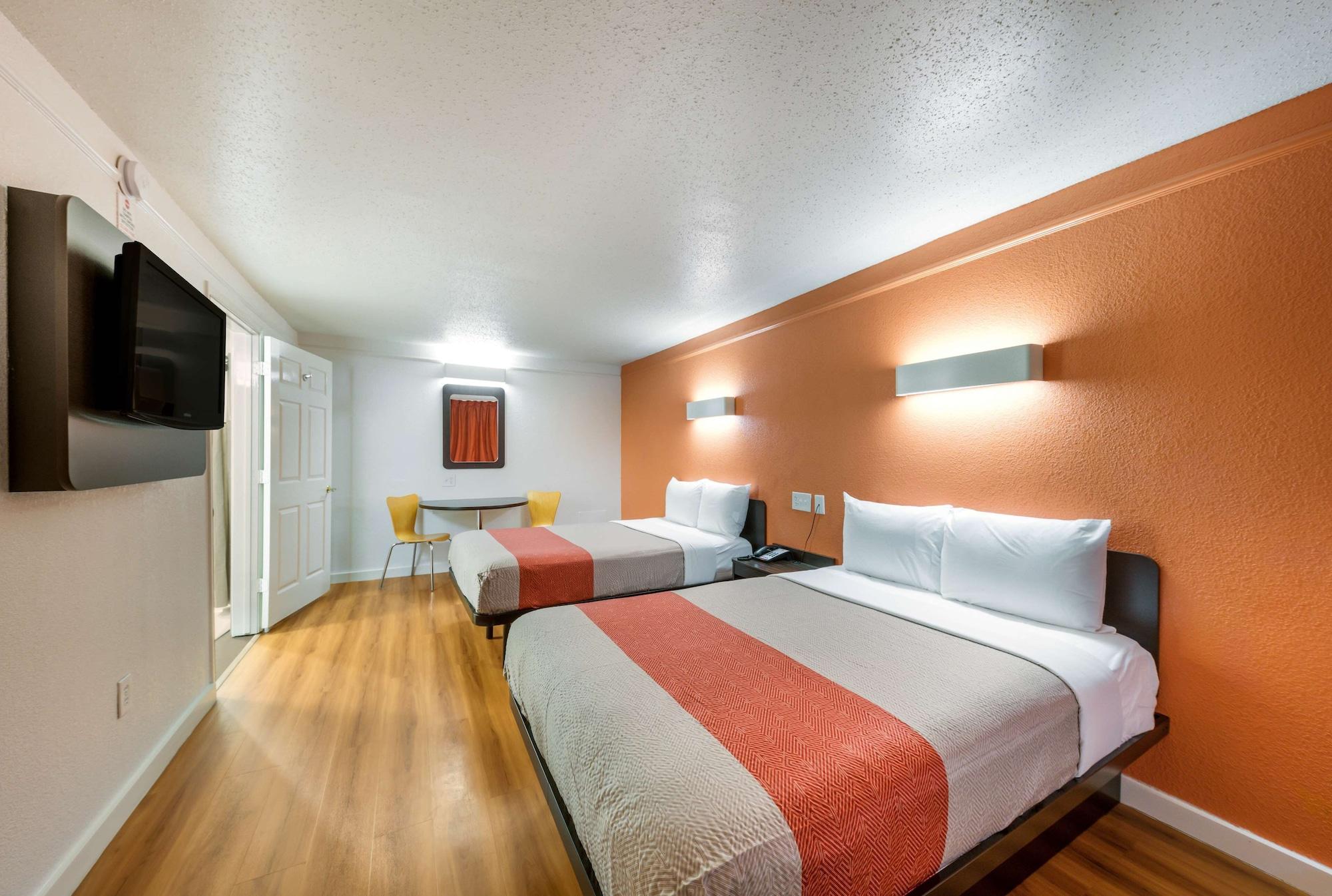 Motel 6-Dallas, TX - Farmers Branch Esterno foto