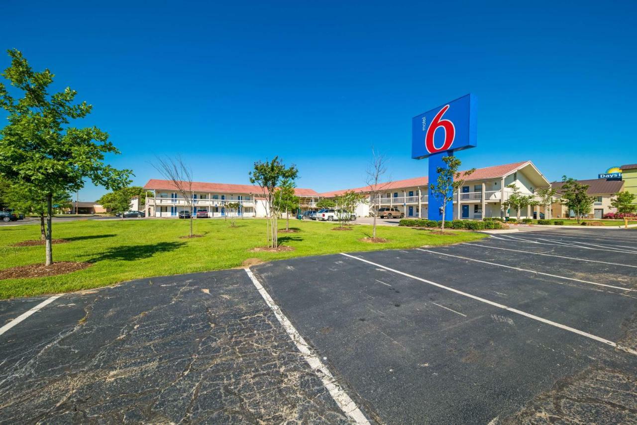 Motel 6-Dallas, TX - Farmers Branch Esterno foto